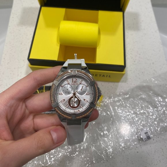 Invicta Bolt Lady (Model 38203 ) Ladies Watch Quartz- White - Picture 5 of 8